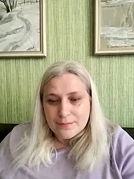 NyushaLollipop online show from May 5, 2026, 10:23 am