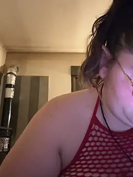 Snapshot of _maracr19_ chatting on February 6, 2026, 6:33 pm maracr19 online show from February 6, 2026, 6:33 pm