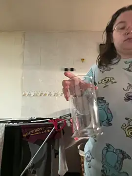 Snapshot of _maracr19_ chatting on February 7, 2026, 4:11 pm maracr19 online show from February 7, 2026, 4:11 pm