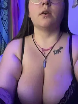 Snapshot of _maracr19_ chatting on February 18, 2026, 4:25 pm maracr19 online show from February 18, 2026, 4:25 pm