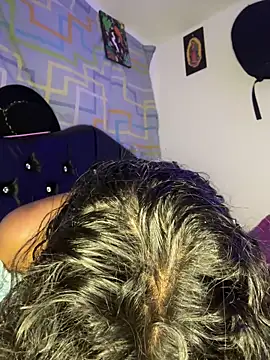 Nyxx Velariia online show from May 28, 2026, 4:43 am
