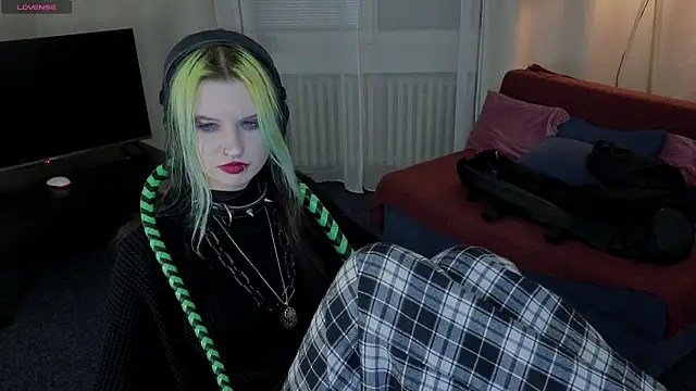 Snapshot of ToxicKittyy chatting on March 8, 2026, 2:04 am ToxicKittyy online show from March 8, 2026, 2:04 am