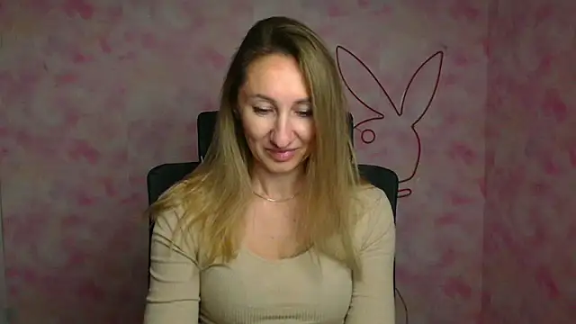 Diana Sweeet  online show from April 15, 2026, 5:47 am