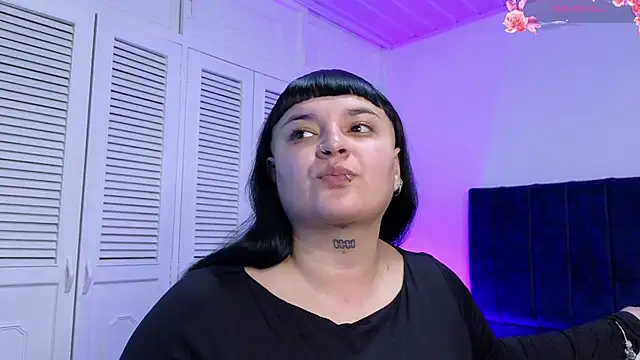 Laura cap7 online show from January 31, 2026, 9:24 pm