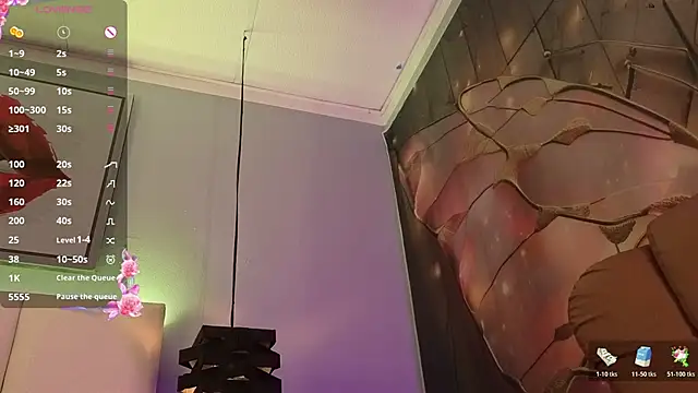 NahommyPearson online show from February 2, 2026, 2:27 pm