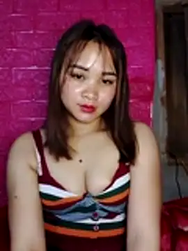 Lisakeem online show from February 15, 2026, 1:09 pm