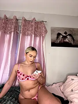 Scarletbx online show from January 19, 2026, 4:00 pm