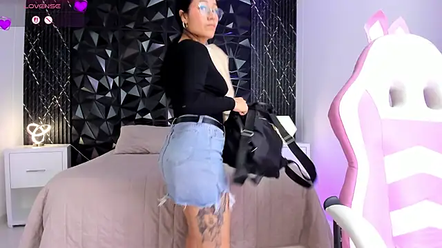 AnaiaClarck online show from July 20, 2026, 3:21 am