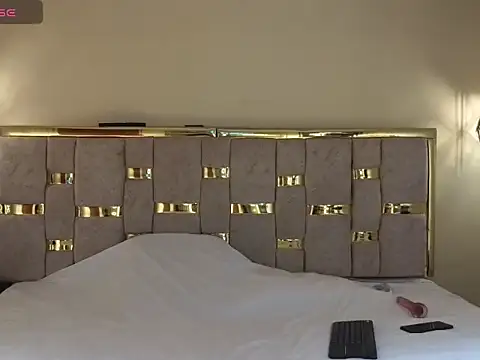  ariadna34 online show from February 2, 2026, 12:04 pm