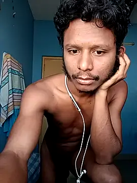 Snapshot of stylee_satheesh chatting on February 8, 2026, 4:38 am stylee satheesh online show from February 8, 2026, 4:38 am