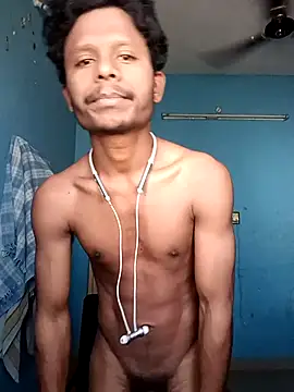 Snapshot of stylee_satheesh chatting on February 19, 2026, 5:36 am stylee satheesh online show from February 19, 2026, 5:36 am