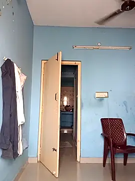 Snapshot of stylee_satheesh chatting on March 7, 2026, 7:16 am stylee satheesh online show from March 7, 2026, 7:16 am