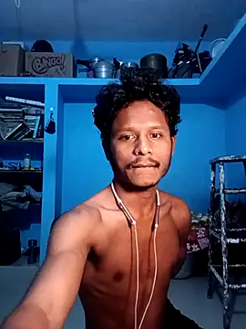 Snapshot of stylee_satheesh chatting on March 10, 2026, 5:40 pm stylee satheesh online show from March 10, 2026, 5:40 pm