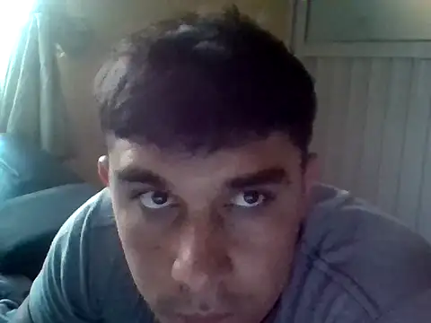 Snapshot of Gabosex18 chatting on April 21, 2026, 11:18 pm Gabosex18 online show from April 21, 2026, 11:18 pm