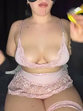 Snapshot of EvaLina111 chatting on March 5, 2026, 9:00 pm EvaLina111 online show from March 5, 2026, 9:00 pm