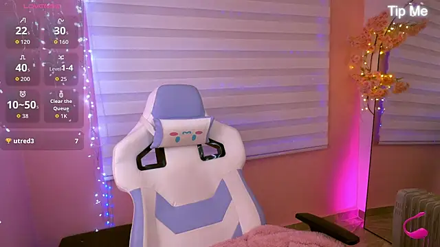 cutekore online show from April 14, 2026, 1:55 am