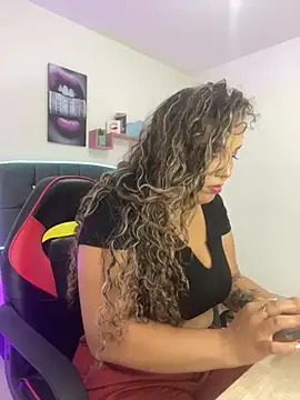 ISIS17 EF online show from February 5, 2026, 7:07 pm