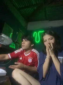 millsmylk online show from February 6, 2026, 3:22 am