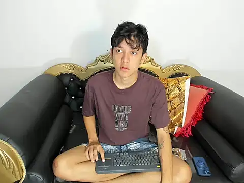 Snapshot of jisus_catt chatting on January 18, 2026, 11:19 pm jisus catt online show from January 18, 2026, 11:19 pm