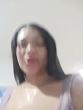 Ina Jody  online show from April 27, 2026, 1:03 am