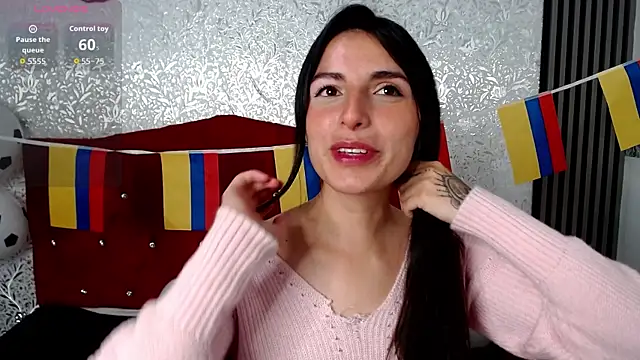 MiaVelasquez01 online show from June 13, 2026, 4:05 pm
