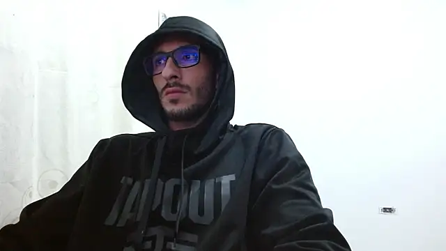 maskguy23 online show from January 14, 2026, 2:28 am