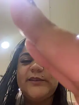 MorenaCariok online show from May 4, 2026, 9:16 am