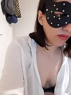 Defne03 online show from July 12, 2026, 10:56 pm