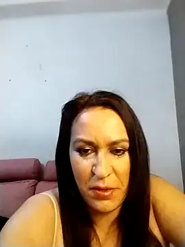 anastasiadaniela online show from February 11, 2026, 3:00 am