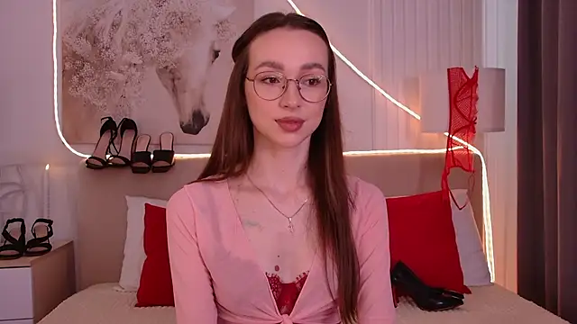 Emily Simon online show from June 18, 2026, 6:02 am