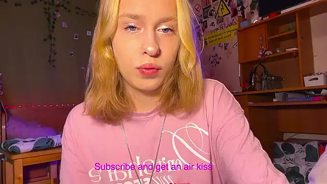 miss barbie111 online show from February 3, 2026, 6:11 am