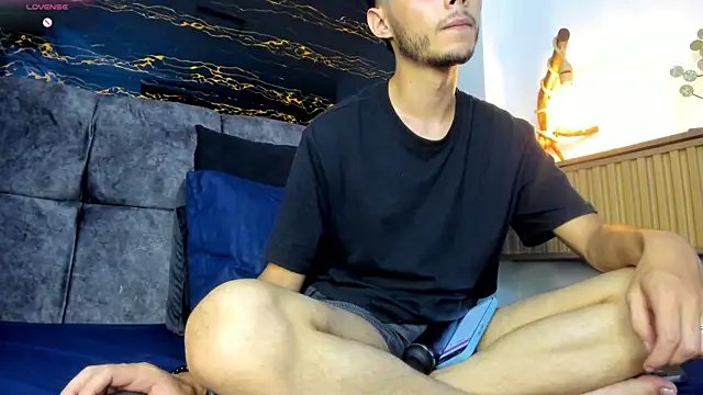 Snapshot of Alhan_Twink chatting on January 17, 2026, 7:06 pm Alhan Twink online show from January 17, 2026, 7:06 pm