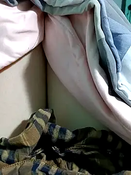 Snapshot of lylinhjim chatting on January 15, 2026, 3:05 pm lylinhjim online show from January 15, 2026, 3:05 pm