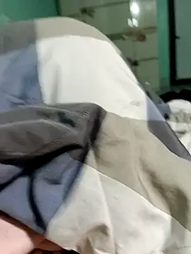 Snapshot of lylinhjim chatting on February 3, 2026, 2:53 am lylinhjim online show from February 3, 2026, 2:53 am