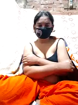 Hot Sweeti online show from February 7, 2026, 10:52 am