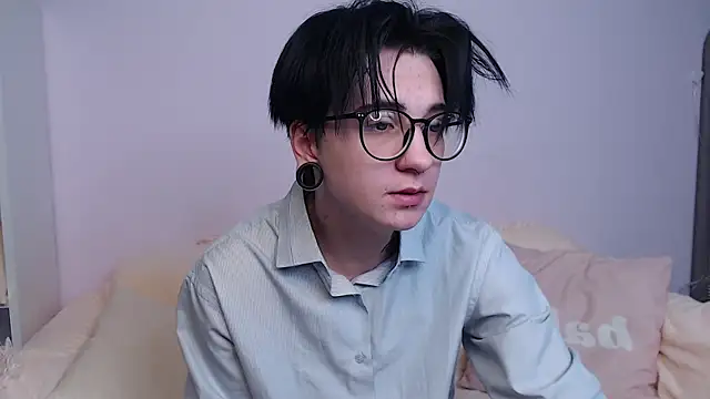 RayTaylorr online show from January 17, 2026, 4:50 am