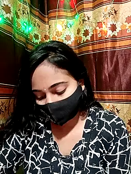 Snapshot of Red-Bird2 chatting on March 11, 2026, 2:39 am Red-Bird2 online show from March 11, 2026, 2:39 am