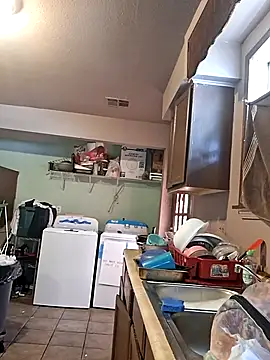 LadySn0w26 online show from March 4, 2026, 4:02 pm