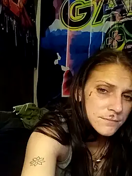 LadySn0w26 online show from May 11, 2026, 12:49 am