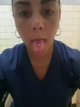 Snapshot of anita1825 chatting on February 12, 2026, 12:44 pm anita1825 online show from February 12, 2026, 12:44 pm