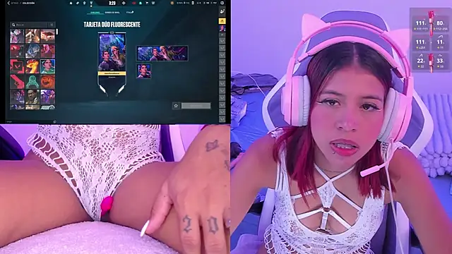 XimenaReid  online show from February 4, 2026, 11:49 am