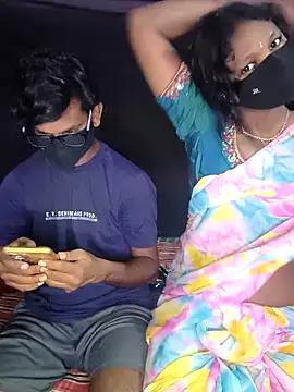 Snapshot of hotcopuleandsweet chatting on March 24, 2026, 4:17 am hotcopuleandsweet online show from March 24, 2026, 4:17 am