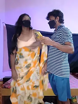 Snapshot of hotcopuleandsweet chatting on March 24, 2026, 4:23 pm hotcopuleandsweet online show from March 24, 2026, 4:23 pm