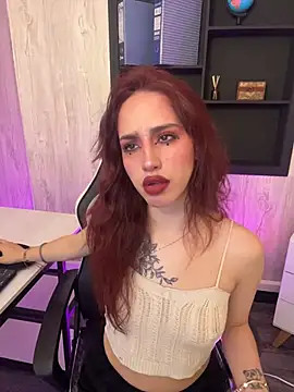 Snapshot of elodie_rouge chatting on March 11, 2026, 12:22 pm elodie rouge online show from March 11, 2026, 12:22 pm