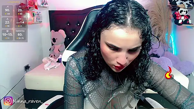 AriaDark online show from July 22, 2026, 9:39 pm