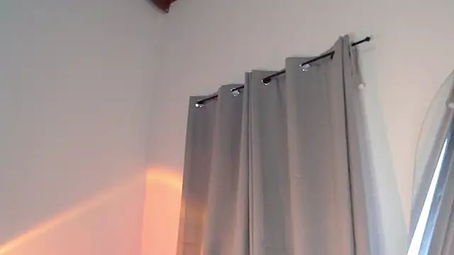 Snapshot of Mia_Volkova_ chatting on February 23, 2026, 1:19 pm Mia Volkova online show from February 23, 2026, 1:19 pm