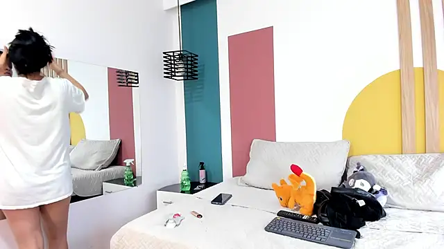 VanessaDoofenshmirtz online show from March 19, 2026, 1:15 pm