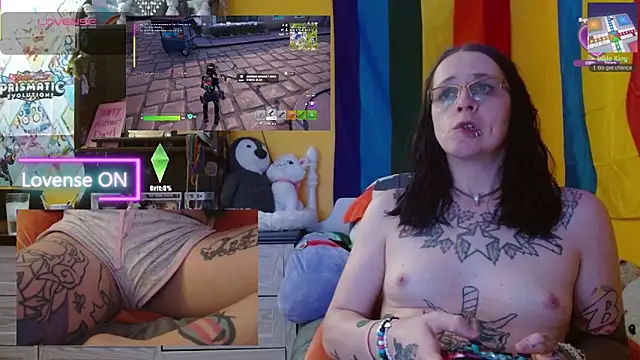 KylaRaven online show from May 24, 2026, 3:11 am