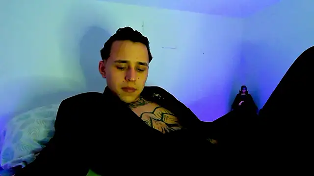 Snapshot of COLOMBIAN20CM chatting on March 14, 2026, 12:06 am COLOMBIAN20CM online show from March 14, 2026, 12:06 am