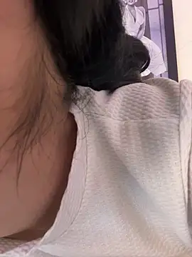 Snapshot of Aliison1_ chatting on March 13, 2026, 9:43 pm Aliison1 online show from March 13, 2026, 9:43 pm